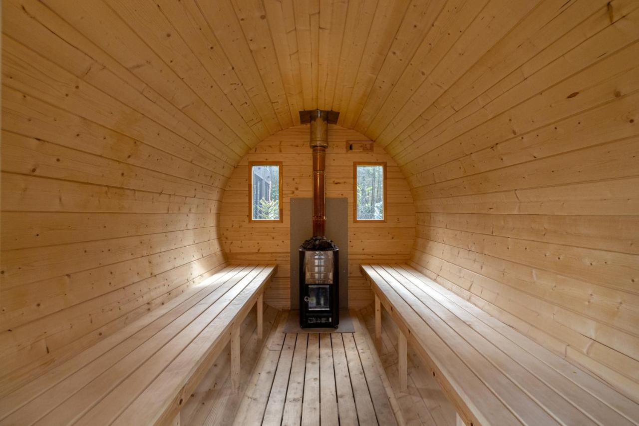 Heban Forest Cabin&sauna Starlink * Tomczyn